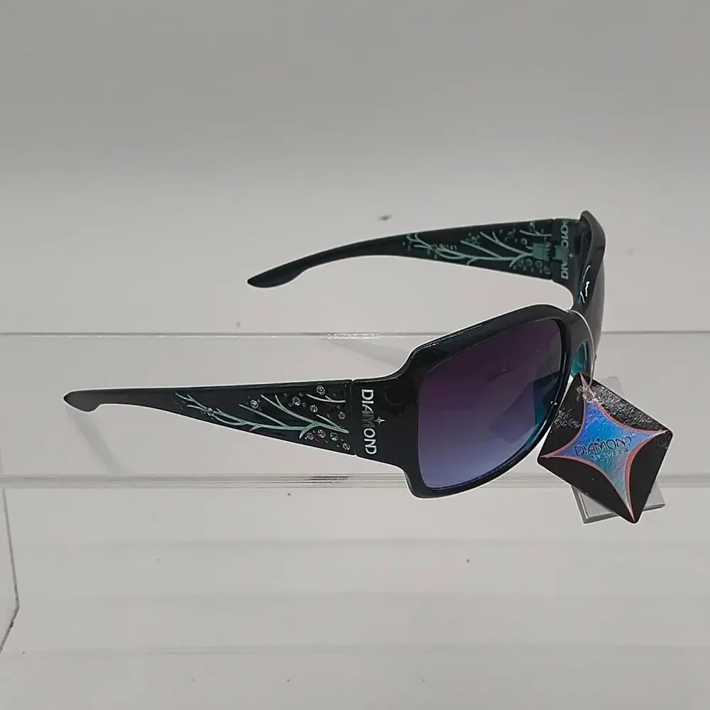 Diamond sunglasses with blue and